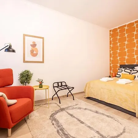 Appartement Warm Elegance Retreat : 75 M2 Comfort Near New York Cafe Boedapest